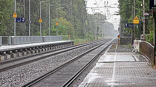 Bundestagsabgeordneter Peter Aumer lud zum Digitaldialog unter dem Motto 'Regional-Stadtbahn Regensburg - Ausstieg an der Stadtgrenze oder Weiterfahrt in die Region' ein. Bundestagsabgeordneter Peter Aumer lud zum Digitaldialog unter dem Motto 'Regional-Stadtbahn Regensburg - Ausstieg an der Stadtgrenze oder Weiterfahrt in die Region' ein.