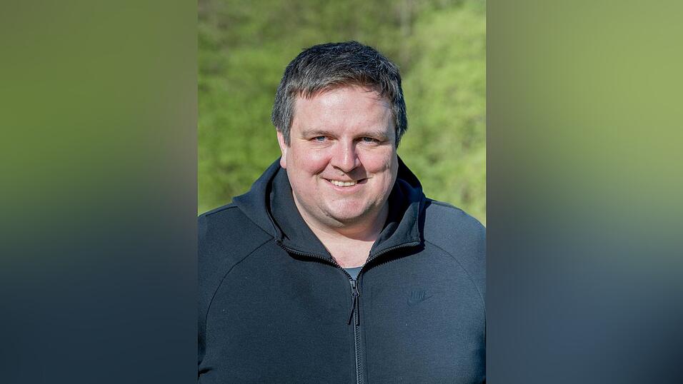 Thomas Witzgall hat sich als Journalist und Referent auf das Thema Rechtsextremismus spezialisiert. Thomas Witzgall hat sich als Journalist und Referent auf das Thema Rechtsextremismus spezialisiert.