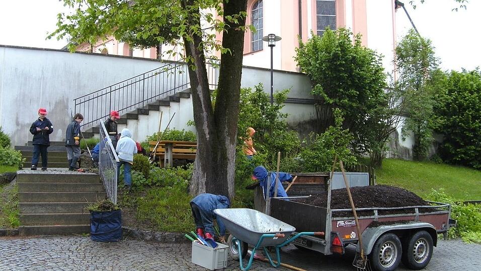 Viele Grüße vom Reiterhof Schober und den Helden aus Neukirchen.