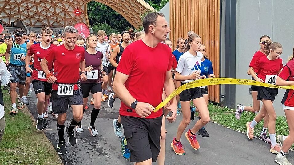 Der Startschuss fiel heuer in der Park-Arena.