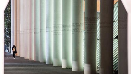 In N&uuml;rnberg veranstalteten die Nationalsozialisten einst ihre Reichsparteitage. Heute setzt sich die Stadt f&uuml;r Demokratie, Meinungsfreiheit und die Menschenw&uuml;rde ein. (Archivbild)