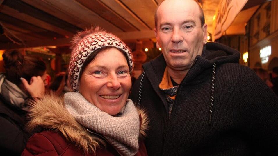 In Landshut lockten am Wochenende der Kunsthandwerkermarkt und die H&uuml;ttengaudi zahlreiche Besucher an.