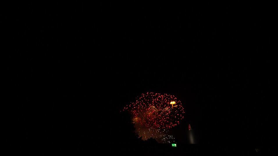 Das war das Abschlussfeuerwerk des Gäubodenvolksfestes 2019. Das war das Abschlussfeuerwerk des Gäubodenvolksfestes 2019.