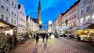 Generell will die Stadt an der Durchführung des Adventsmarktes in der Altstadt festhalten.