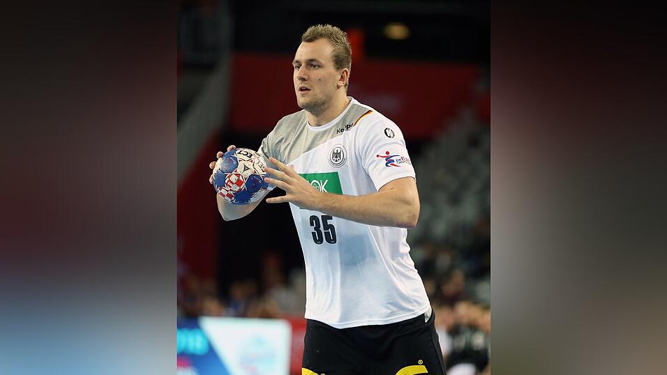 Julius K&uuml;hn (R&uuml;ckraum Links, MT Melsungen)