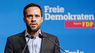 Der FDP-Landesvorsitzende Martin Hagen will seine Partei in Bayern wieder schlagkräftiger und damit erfolgreicher machen. Der FDP-Landesvorsitzende Martin Hagen will seine Partei in Bayern wieder schlagkräftiger und damit erfolgreicher machen.