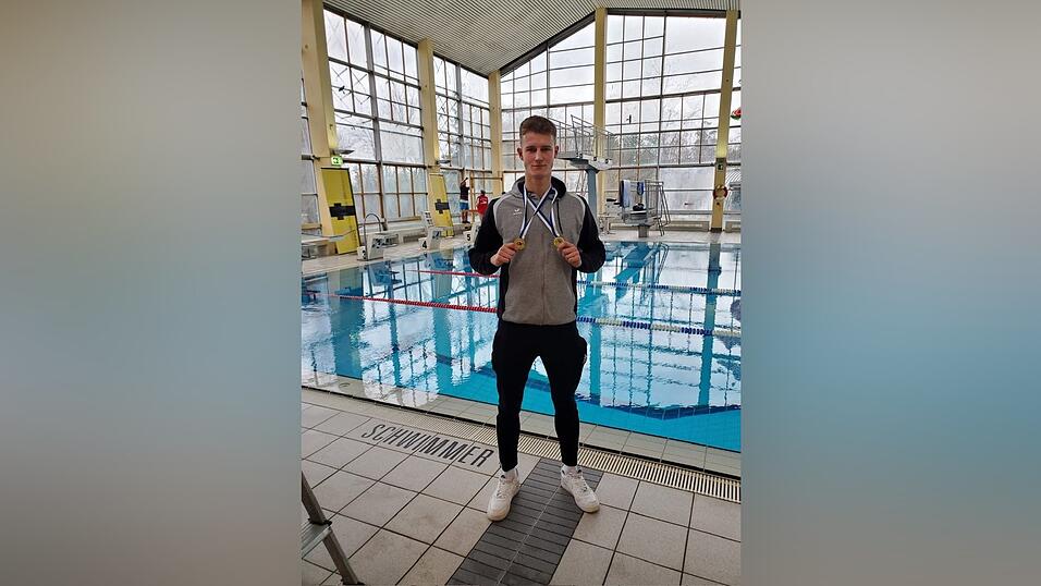 Simon Koci ist der aktuell schnellste Schwimmer Niederbayerns.