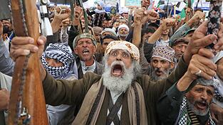 Die Huthi-Anh&auml;nger reklamieren einen Raketenangriff auf Israel f&uuml;r sich.