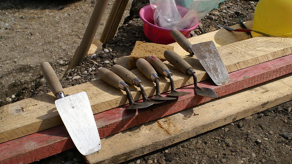 Aufregende Funde machten die Arch&auml;ologen am Kollerparkplatz. (Fotos: r&uuml;d)