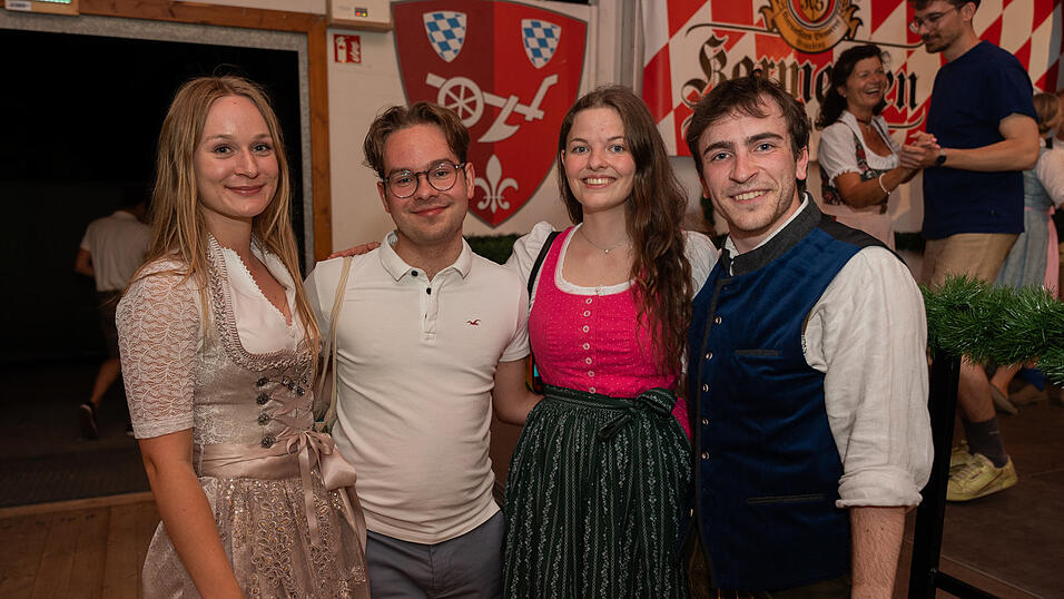 Die Partybilder vom Freitag, 11. August 2023, aus dem Festzelt Greindl. Die Partybilder vom Freitag, 11. August 2023, aus dem Festzelt Greindl.