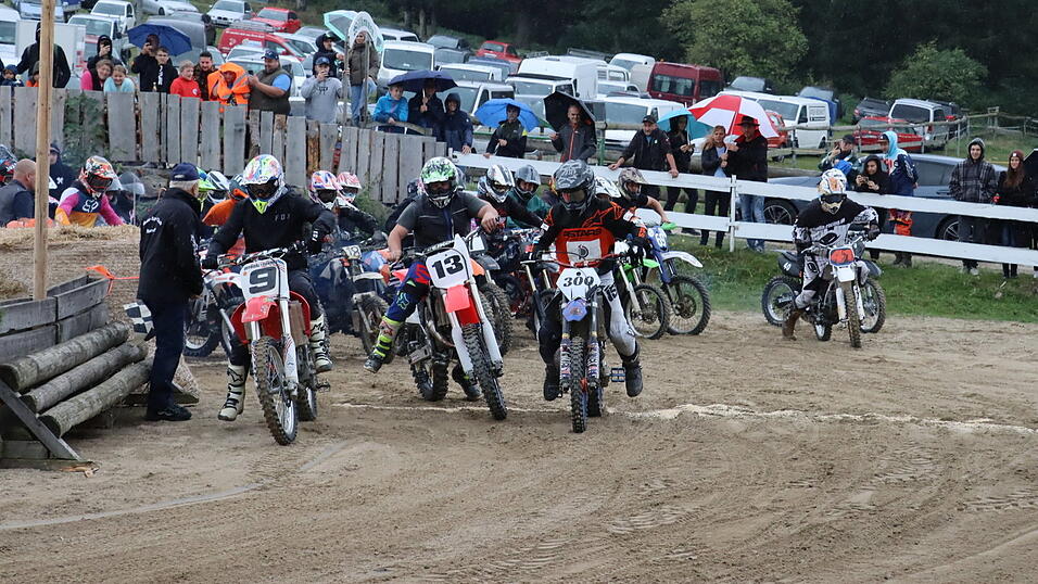 Am Samstag wurde die sechste Auflage des Schwarzacher Mofa-Cross-Rennens ausgetragen.&nbsp;