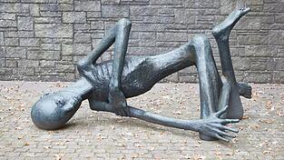 Die Arbeitsgemeinschaft der KZ-Gedenkstätten ruft zur Verteidigung einer kritischen Geschichtskultur auf und warnt vor der Wahl der AfD. (Archivbild)