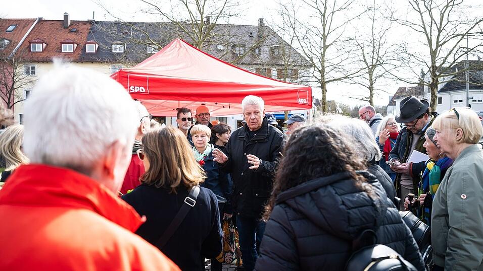 Reiter muss sich bei seinen Auftritten auch kritischen Fragen stellen. Reiter muss sich bei seinen Auftritten auch kritischen Fragen stellen.