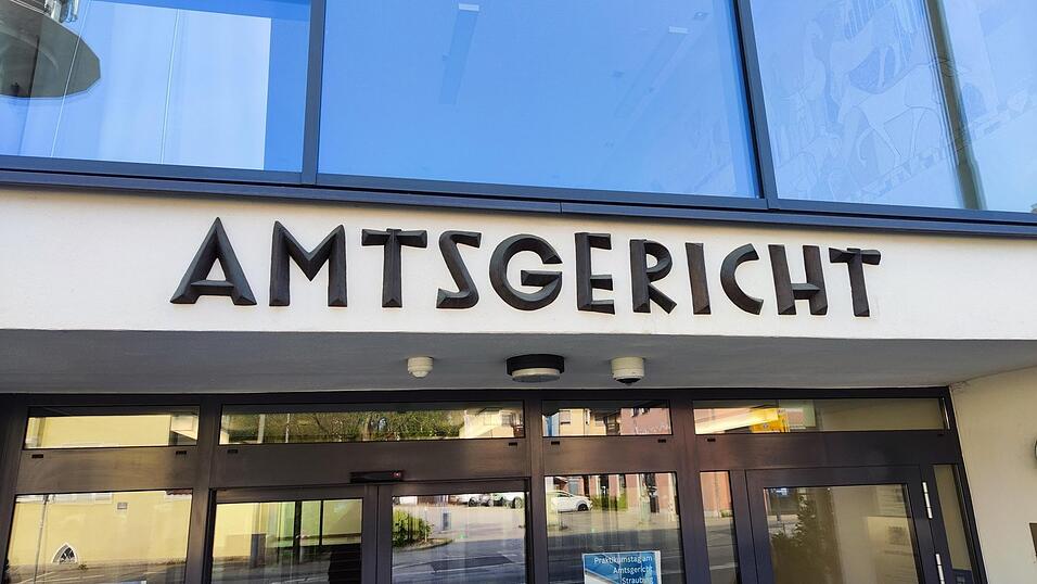 Ein 50-Jähriger stand vor dem Amtsgericht Straubing. Ein 50-Jähriger stand vor dem Amtsgericht Straubing.