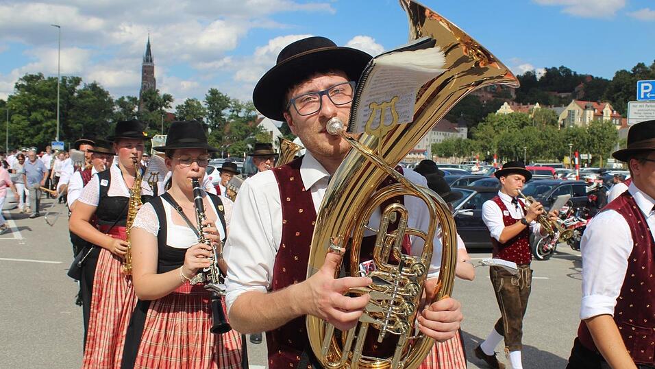 Die Bilder vom Festwochenende der Landshuter Stadtkapelle.