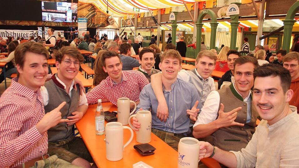 Die sch&ouml;nsten Bilder vom 21. Starkbierfest in Landshut.
