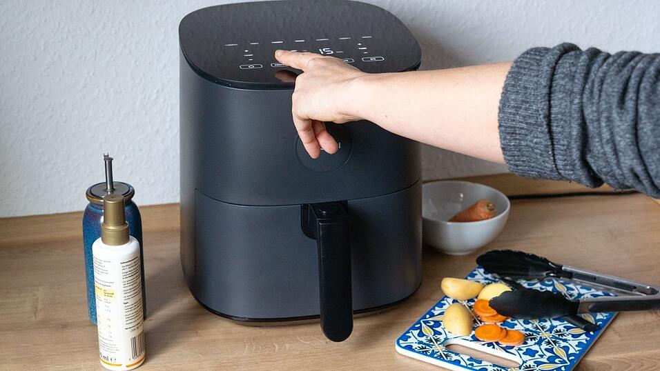 In vielen deutschen K&uuml;chen hat der Airfryer inzwischen seinen festen Platz.