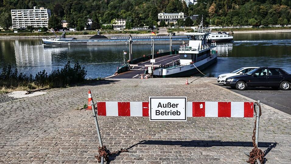 Viele Fähren sind wegen des Niedrigwassers außer Betrieb - so die Fähre Bad Honnef, die mindestens bis Donnerstag einschließlich den Betrieb eingestellt hat. (Archivbild) Viele Fähren sind wegen des Niedrigwassers außer Betrieb - so die Fähre Bad Honnef, die mindestens bis Donnerstag einschließlich den Betrieb eingestellt hat. (Archivbild)