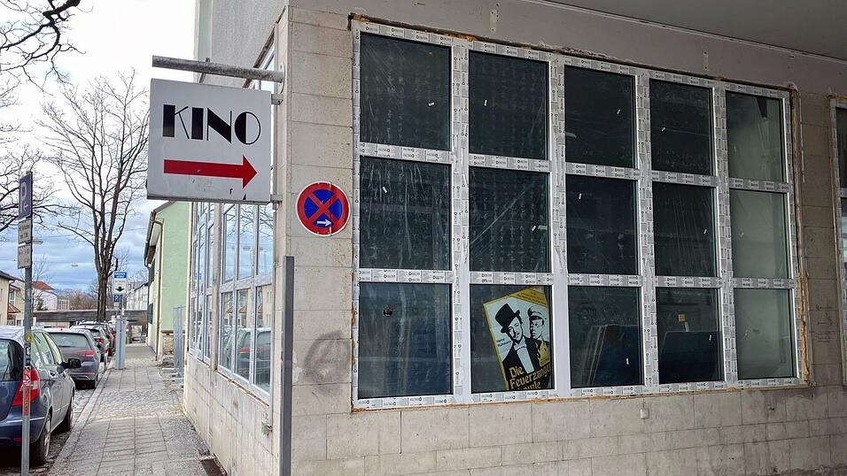 Das ehemalige Kino hat die AfD gemietet. (Archivbild)