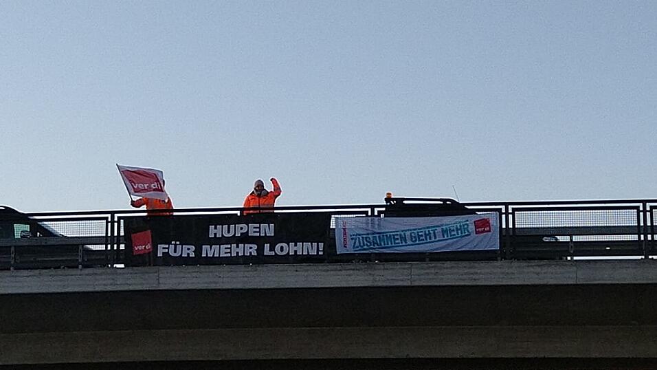 60 Besch&auml;ftigte an 13 Standorten beteiligten sich am Streiktag.&nbsp;