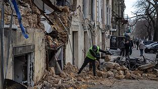 Anl&auml;sslich des orthodoxen Osterfests sollen im Ukraine-Krieg die Waffen f&uuml;r eine begrenzte Zeit schweigen. (Archivbild)