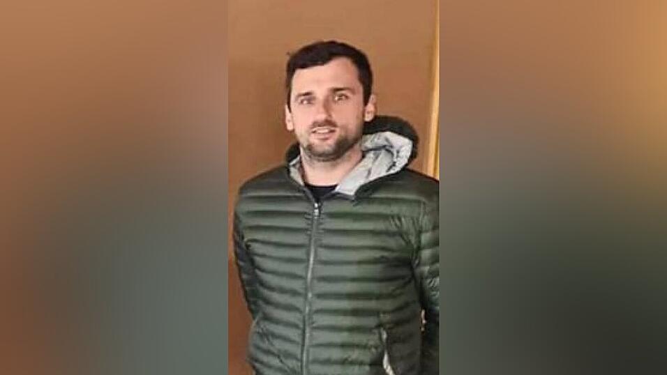 Der Ex-Dingolfinger Julian Schwägerl wird beim TSV Pilsting wieder im Tor stehen. Der Ex-Dingolfinger Julian Schwägerl wird beim TSV Pilsting wieder im Tor stehen.