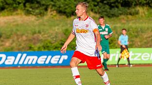 Die U21 des SSV Jahn um Kapit&auml;n Julian Ziegler hat den Klassenerhalt nun auch rechnerisch sicher.