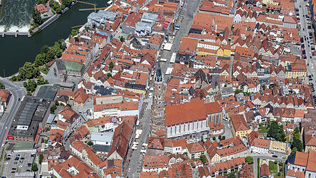 Das beauftragte Beratungsunternehmen Cima hat im Februar und M&auml;rz 2026 die Landshuter Innenstadt zwischen Zweibr&uuml;ckenstra&szlig;e und Dreifaltigkeitsplatz untersucht. In dem Bereich gibt es 241 Einzelhandelsgesch&auml;fte und 124 Gastronomiebetriebe.
