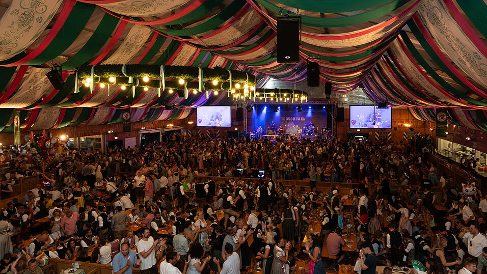 Die Partybilder vom Mittwoch, 14. August 2024, aus dem Festzelt Weckmann. Die Partybilder vom Mittwoch, 14. August 2024, aus dem Festzelt Weckmann.