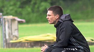 Stets am Boden geblieben: Aulohs Spielertrainer Christoph Lieb hat trotz prominenter Spieler- und Trainerstationen nie seine Wurzeln vergessen und aus seinem &bdquo;Herzensverein&ldquo; wieder eine attraktive Adresse in der Fu&szlig;ballregion gemacht.