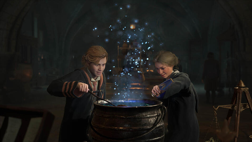 In „Hogwarts Legacy“ wird der Spieler zum Zauberschüler und erlebt spannende Abenteuer. In „Hogwarts Legacy“ wird der Spieler zum Zauberschüler und erlebt spannende Abenteuer.