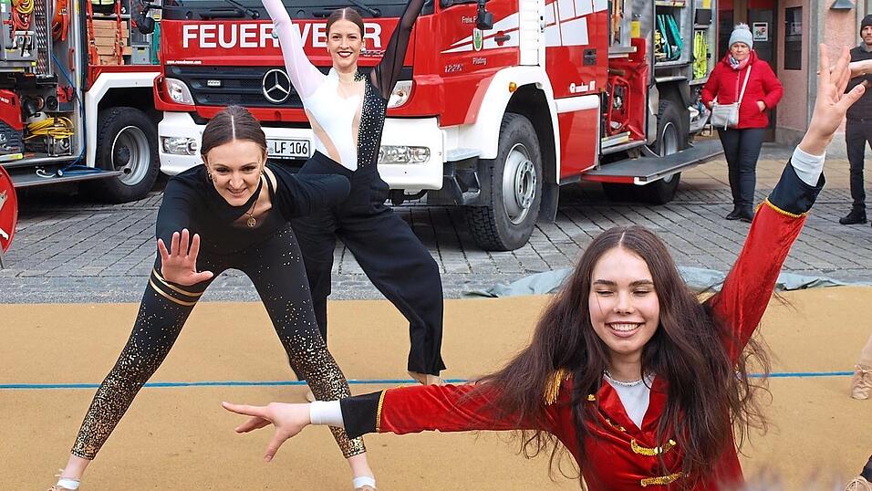 Tanzen und Blaulicht ...