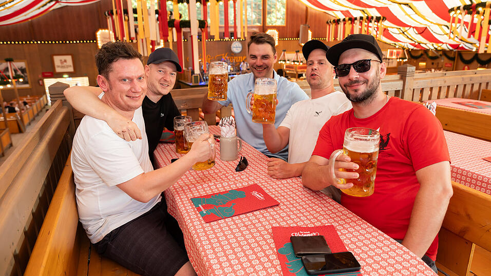 Die Partybilder vom Montag, 12. August 2024, aus dem Festzelt Kr&ouml;nner.