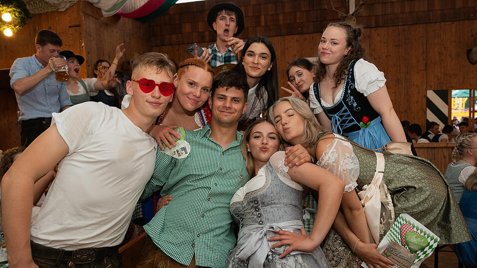 Die Partybilder vom Freitag, 18. August 2023, aus dem Festzelt Weckmann.