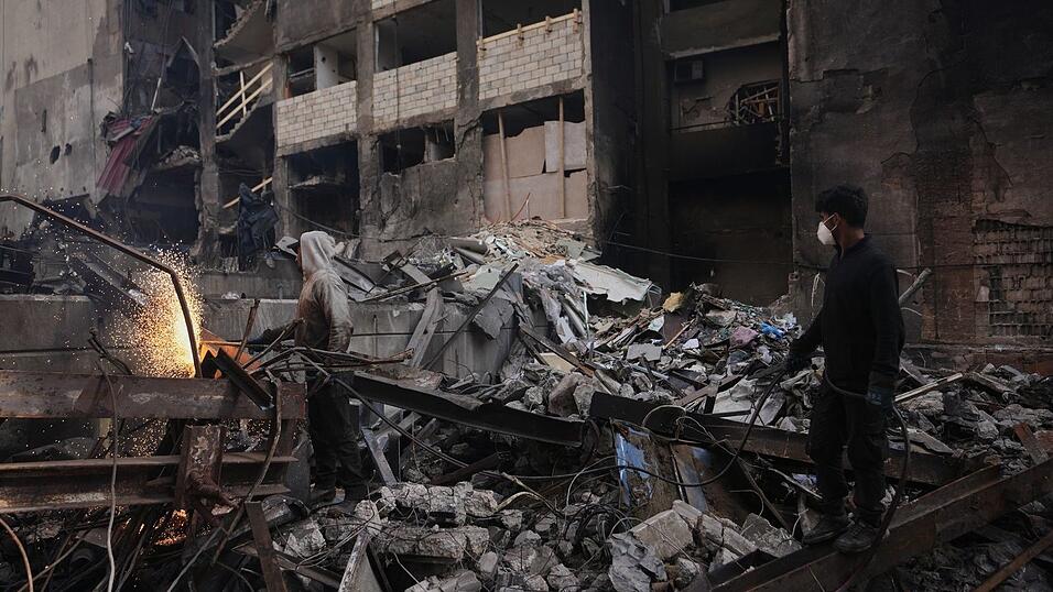 Die L&auml;nder fordern ein Ende der Kampfhandlungen im Libanon.