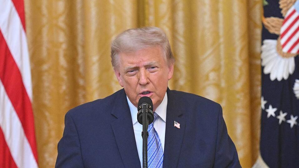 Trump erhebt schwere Vorwürfe gegen China. Trump erhebt schwere Vorwürfe gegen China.