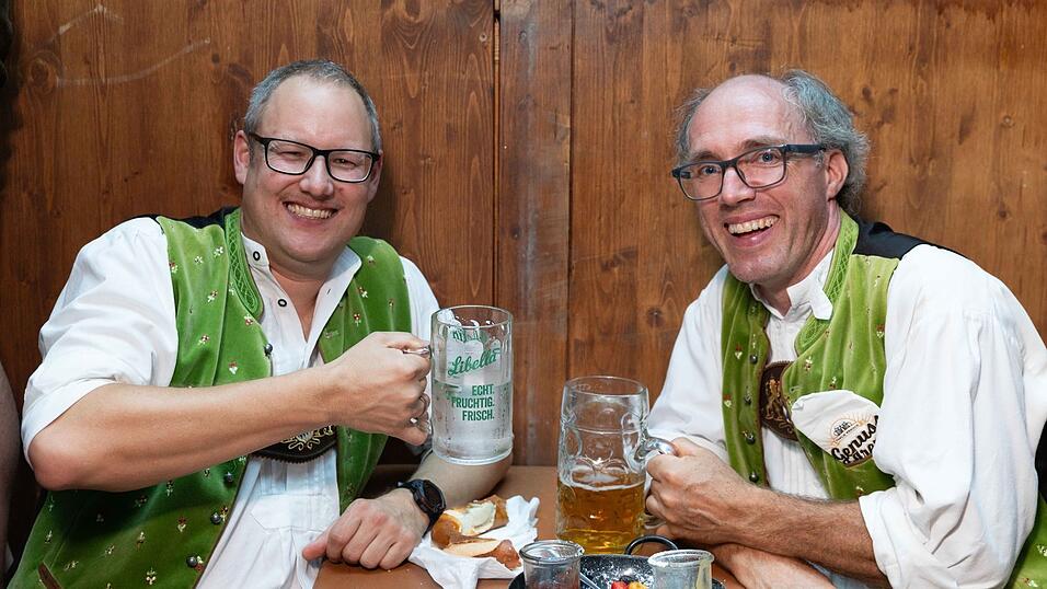 Die Partybilder vom Freitag, 7. August, aus dem Festzelt Wenisch. Die Partybilder vom Freitag, 7. August, aus dem Festzelt Wenisch.