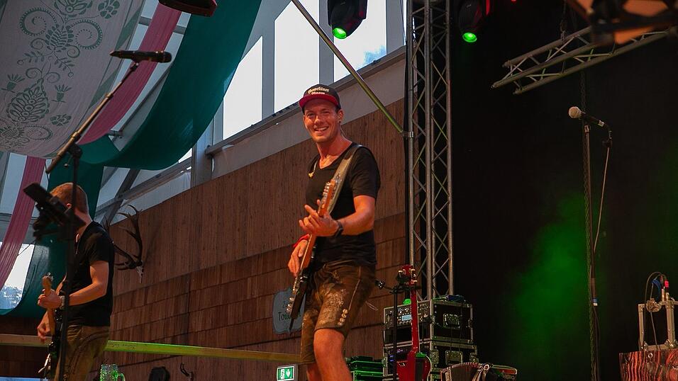 Die Partybilder von Mittwoch, 17. August 2022, aus dem Festzelt Weckmann.