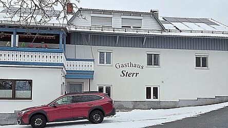 Das ehemalige Gasthaus Sterr wird zum &bdquo;Caf&eacute; Bistro Heimat&ldquo;.