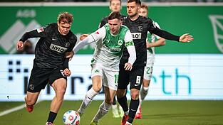 F&uuml;rth-Kapit&auml;n Branimir Hrgota (M) kehrte nach einem Infekt zur&uuml;ck ins Team.