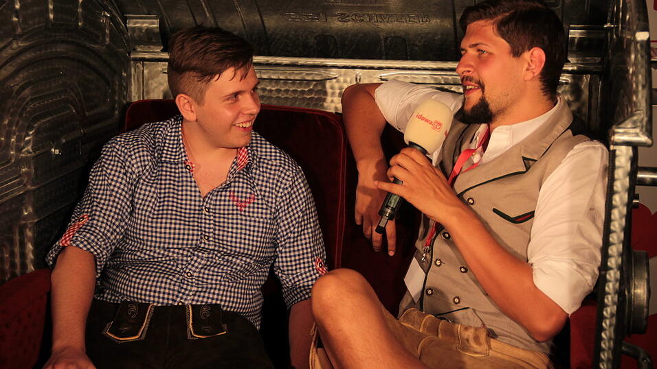 Schnappsch&uuml;sse von der Single-Couch aufgenommen am Samstag 8. August (Foto: Paul Przybilla)