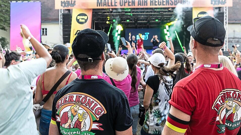 Gute Stimmung beim Malle Open Air auf dem P&uuml;rkelgut.