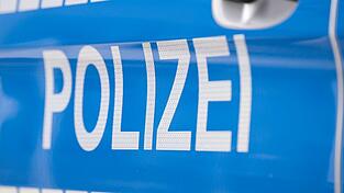 Auf der Autobahn ist ein 74-J&auml;hriger eingeschlafen. (Symbolbild)