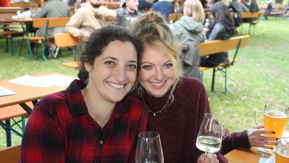 Die Landshuter genießen die neuen Freiheiten und das gute Wetter. Die Landshuter genießen die neuen Freiheiten und das gute Wetter.
