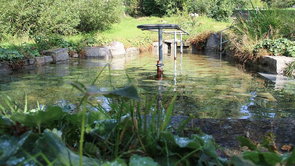 Das Becken in Sankt Englmar ist besonders schön. Das Becken in Sankt Englmar ist besonders schön.
