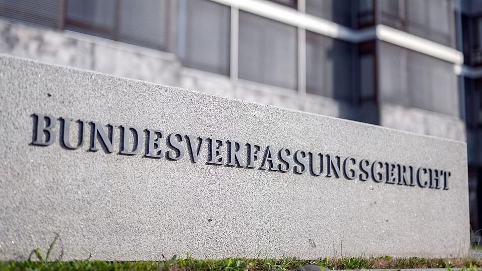 Das Gericht hat den Antrag eines Grünen-Abgeordneten geprüft. Das Gericht hat den Antrag eines Grünen-Abgeordneten geprüft.