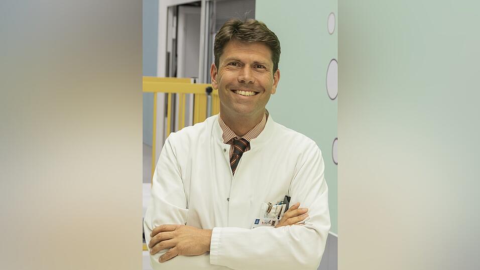 Prof. Dr. Sebastian Kerzel. Prof. Dr. Sebastian Kerzel.