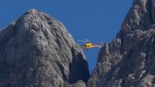 In den italienischen Alpen ist eine deutsche Bergsteigerin zu Tode gestürzt. (Symbolbild) In den italienischen Alpen ist eine deutsche Bergsteigerin zu Tode gestürzt. (Symbolbild)