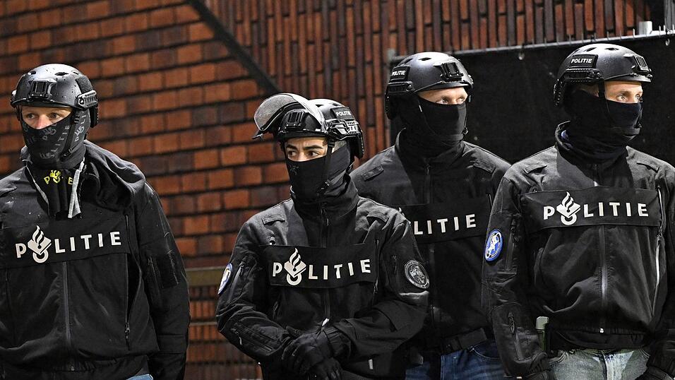 Rund um den Einsatz der Polizei in Deventer gab es Ärger. Rund um den Einsatz der Polizei in Deventer gab es Ärger.