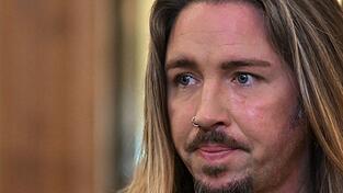 Gil Ofarim zog sich nach dem «Davidstern-Skandal» aus der Öffentlichkeit zurück, jetzt ist er auf RTL zurück. (Archivbild) Gil Ofarim zog sich nach dem «Davidstern-Skandal» aus der Öffentlichkeit zurück, jetzt ist er auf RTL zurück. (Archivbild)